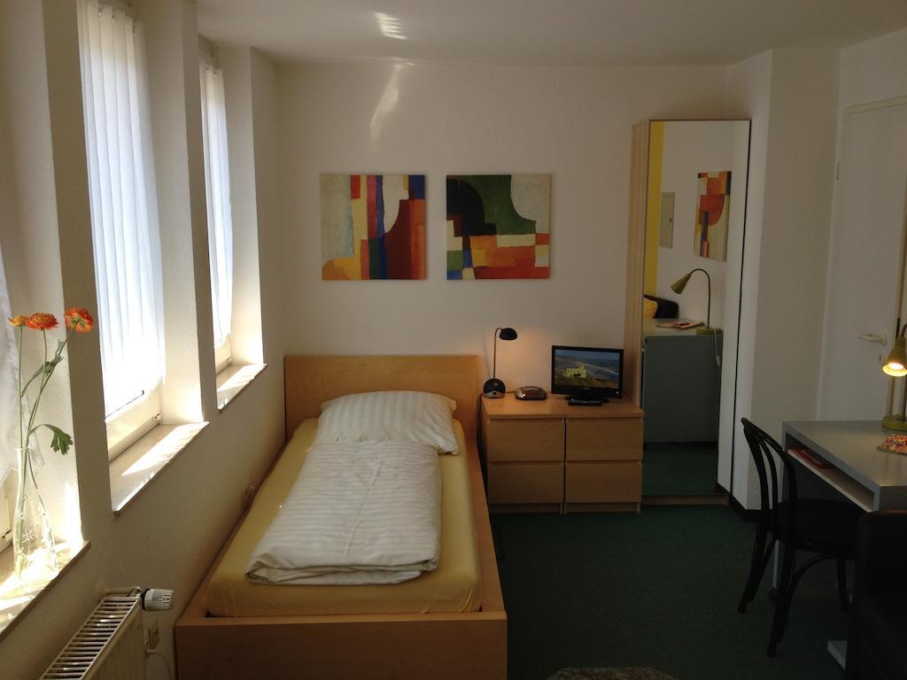 Apartmenthaus Somborn Bochum Habitación foto