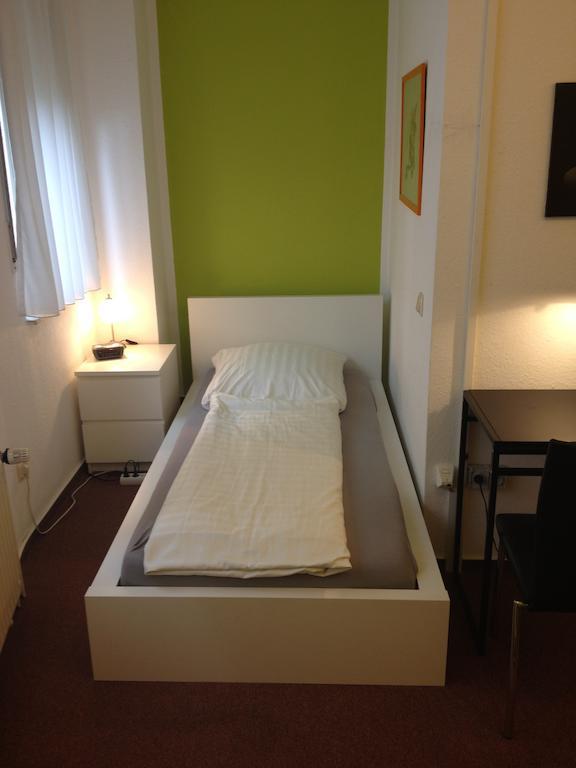Apartmenthaus Somborn Bochum Habitación foto